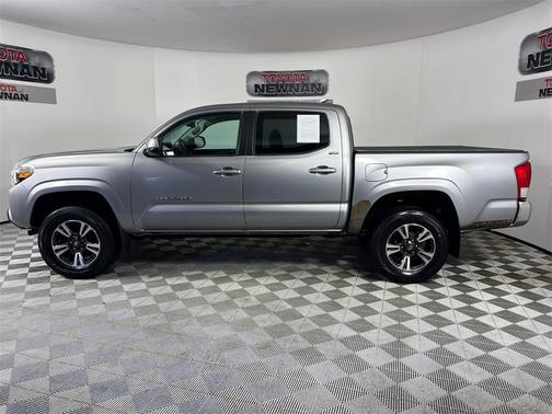 2016 Toyota Tacoma SR5