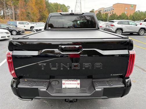 2026 Toyota Tundra Hybrid Platinum