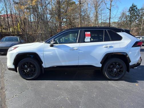 2025 Toyota RAV4 Hybrid SE