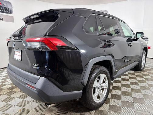 Midnight Black Metallic 2020 Toyota RAV4 Hybrid XLE