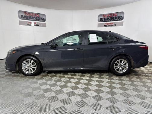 Underground 2025 Toyota Camry LE