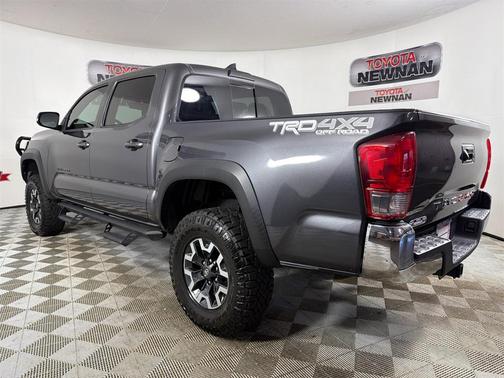 2017 Toyota Tacoma Base