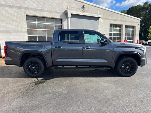 2026 Toyota Tundra Hybrid Limited