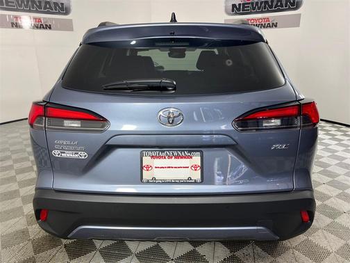2025 Toyota Corolla Cross XLE