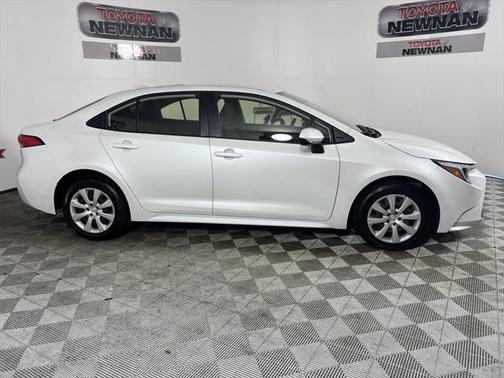 2024 Toyota Corolla Hybrid LE