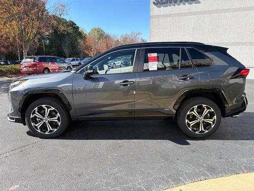 2025 Toyota RAV4 Hybrid SE