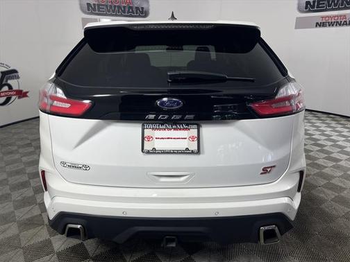 2023 Ford Edge ST