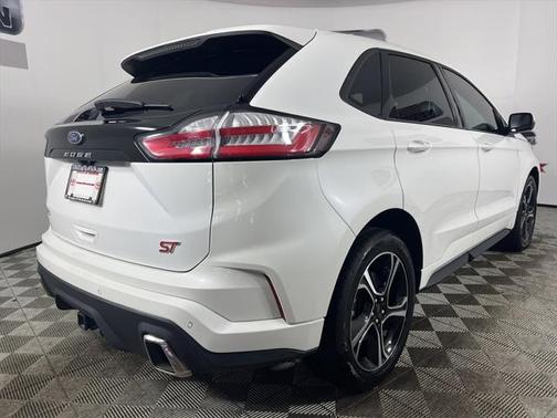 2023 Ford Edge ST