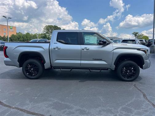 2025 Toyota Tundra Hybrid Limited