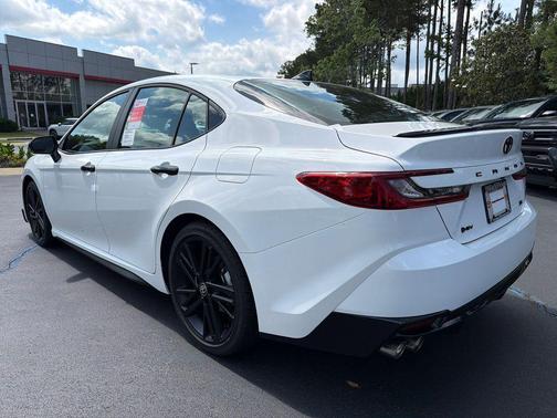 Ice 2026 Toyota Camry Nightshade