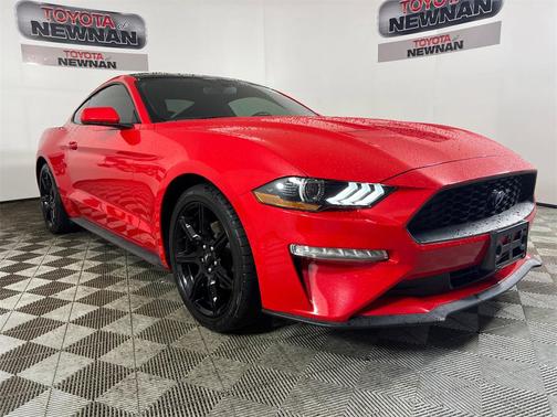 2020 Ford Mustang EcoBoost