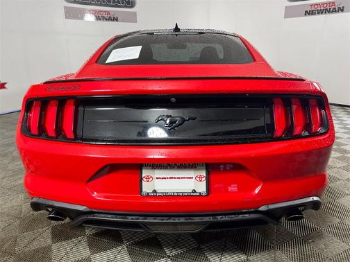 2020 Ford Mustang EcoBoost