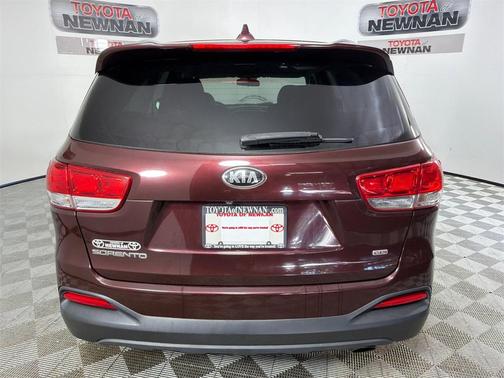 2018 Kia Sorento LX