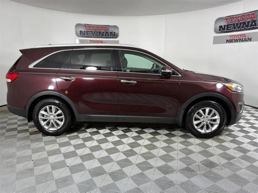 2018 Kia Sorento LX