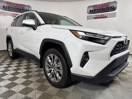 2024 Toyota RAV4 XLE Premium
