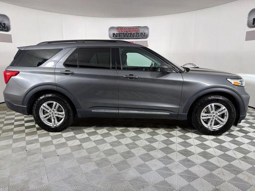 Carbonized Gray Metallic 2023 Ford Explorer XLT