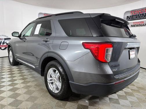 Carbonized Gray Metallic 2023 Ford Explorer XLT