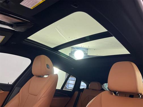 2023 BMW X4 xDrive30i