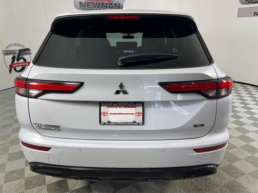 2023 Mitsubishi Outlander SE 2.5 2WD