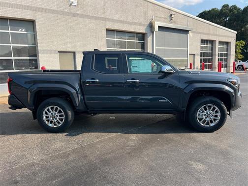 2025 Toyota Tacoma Limited