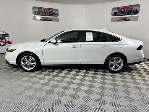 2025 Honda Accord LX 1.5T