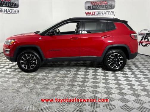 Photo 4 of 23 of 2021 Jeep Compass Trailhawk
