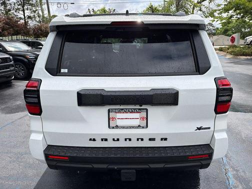 Ice 2026 Toyota 4Runner SR5