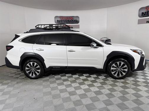 2025 Subaru Outback Touring XT