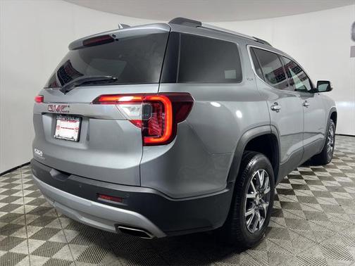 2023 GMC Acadia FWD SLT