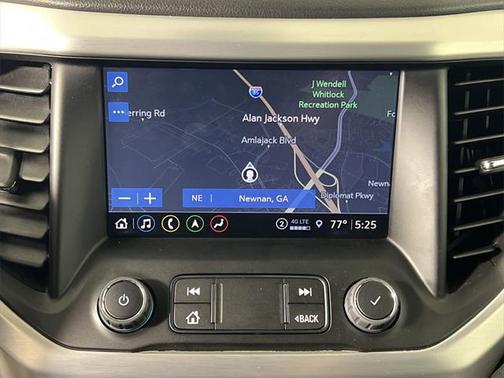 2023 GMC Acadia FWD SLT