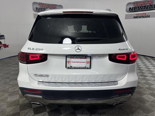 2021 Mercedes-Benz GLB 250 4MATIC
