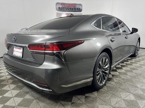2018 Lexus LS 500h Base