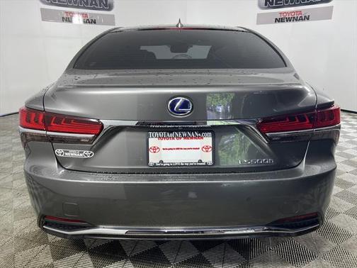 2018 Lexus LS 500h Base