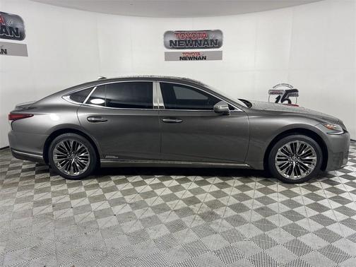 2018 Lexus LS 500h Base