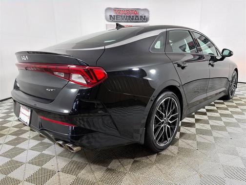 2022 Kia K5 GT