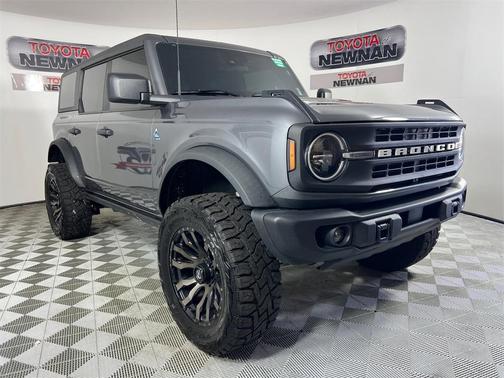 2023 Ford Bronco Black Diamond