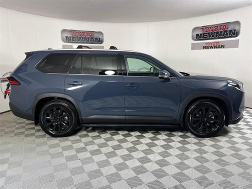 2025 Toyota Grand Highlander Hybrid XLE