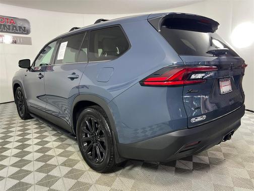 2025 Toyota Grand Highlander Hybrid XLE