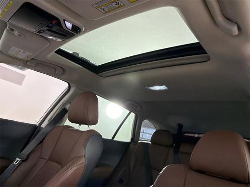 2022 Subaru Outback Touring