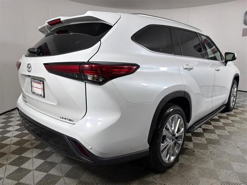 2023 Toyota Highlander Limited