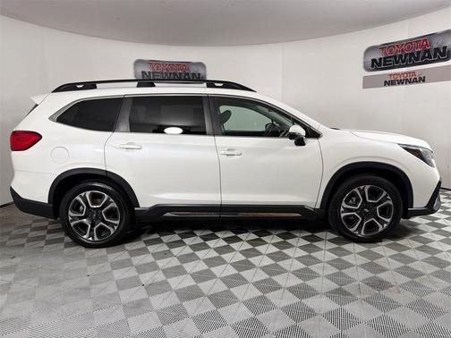 2023 Subaru Ascent Limited 8-Passenger
