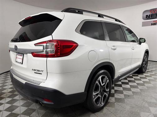 2023 Subaru Ascent Limited 8-Passenger