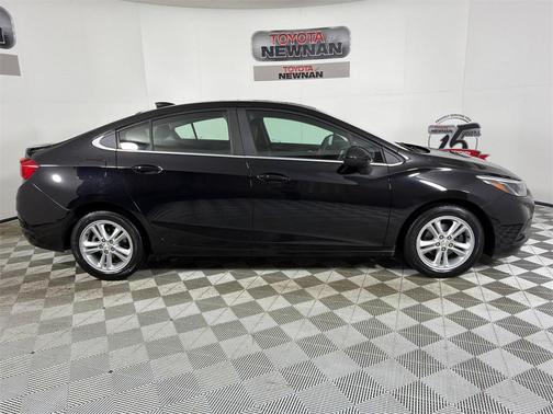 2016 Chevrolet Cruze LT Auto