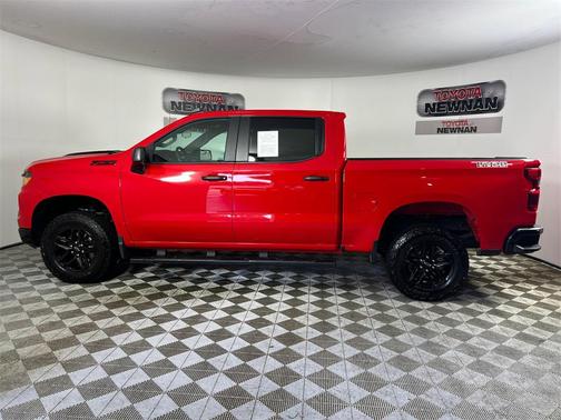 2023 Chevrolet Silverado 1500 Custom Trail Boss