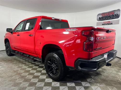 2023 Chevrolet Silverado 1500 Custom Trail Boss