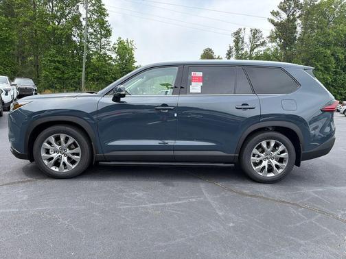 Cloud 2026 Toyota Grand Highlander Limited