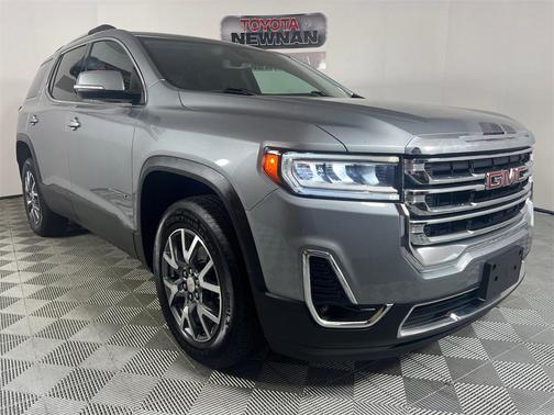 2023 GMC Acadia AWD SLT