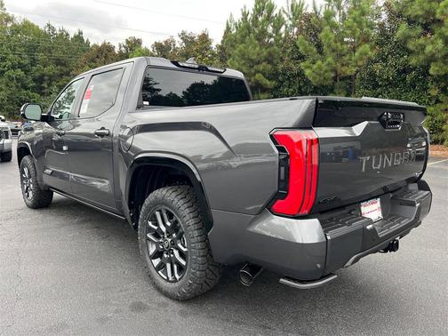 2026 Toyota Tundra Hybrid Platinum