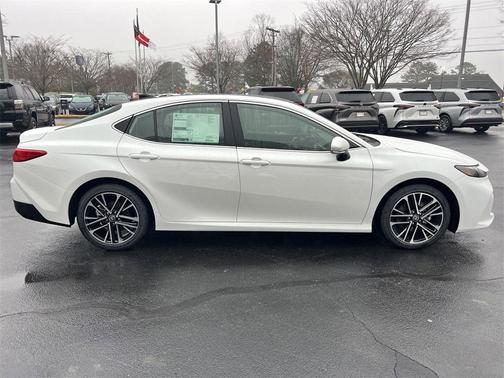 2025 Toyota Camry XLE