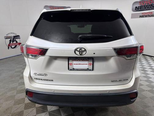 Blizzard Pearl 2016 Toyota Highlander Limited